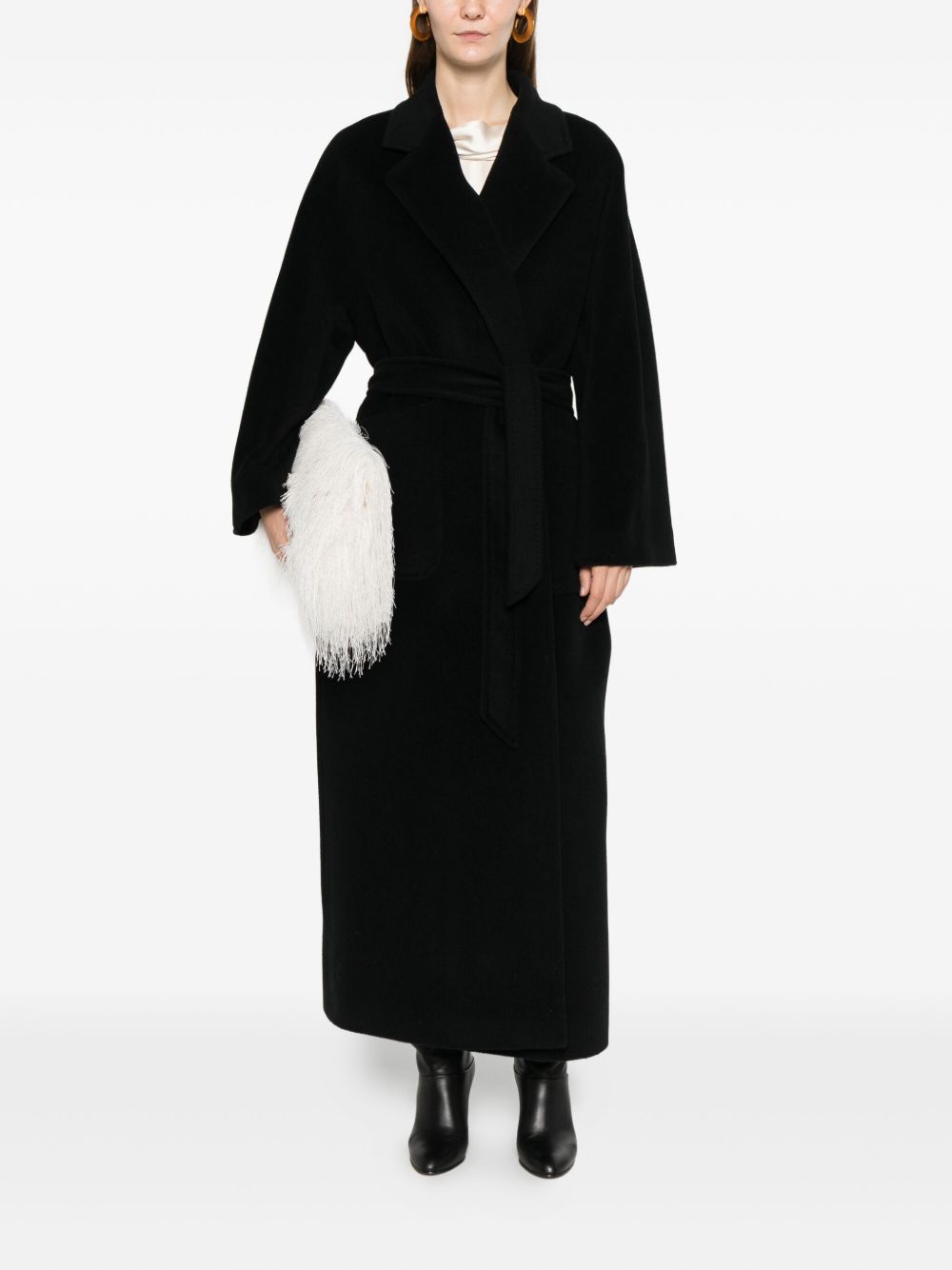 Tagliatore Coats Black