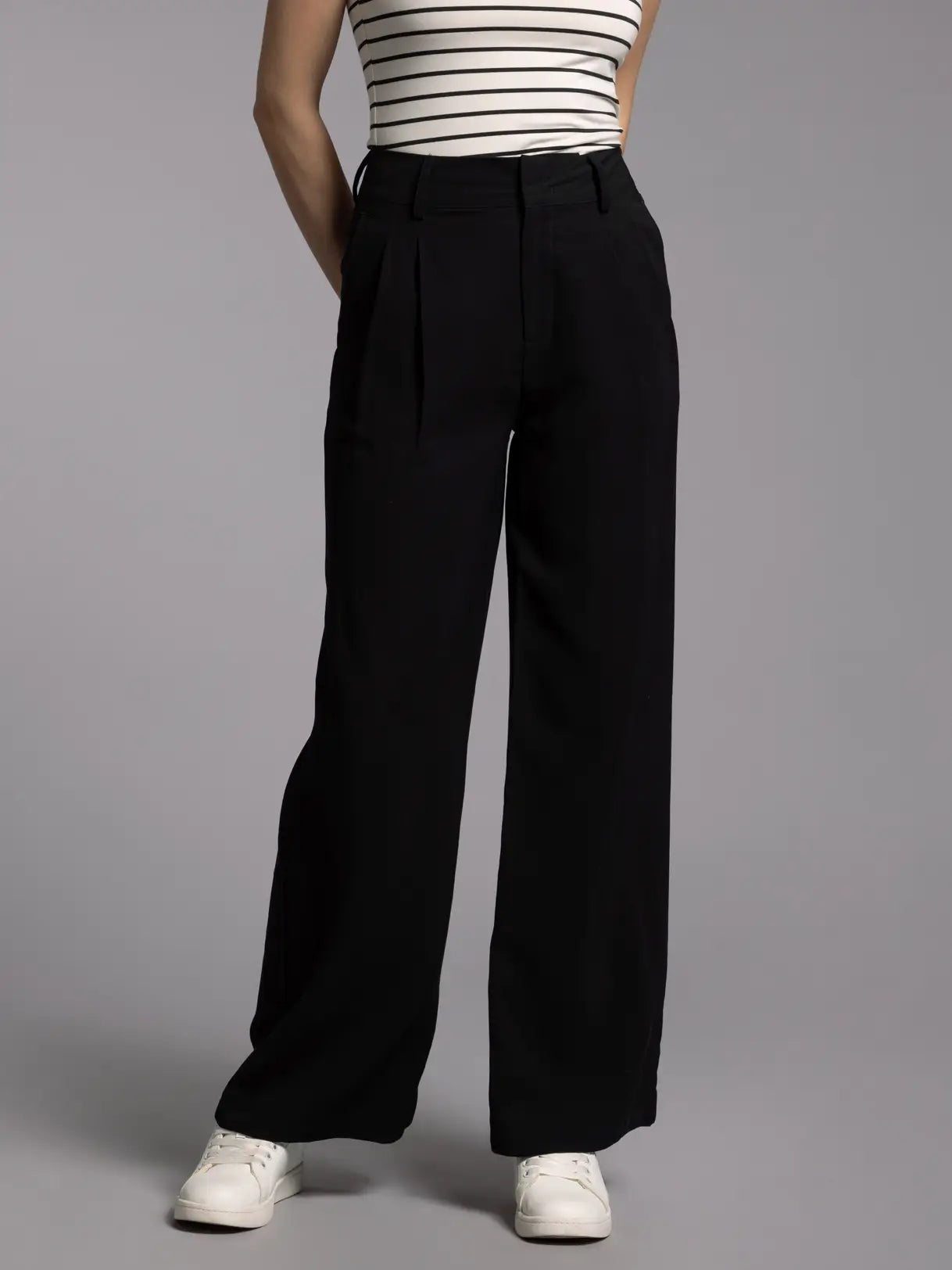 Tailored Wide Leg Pants