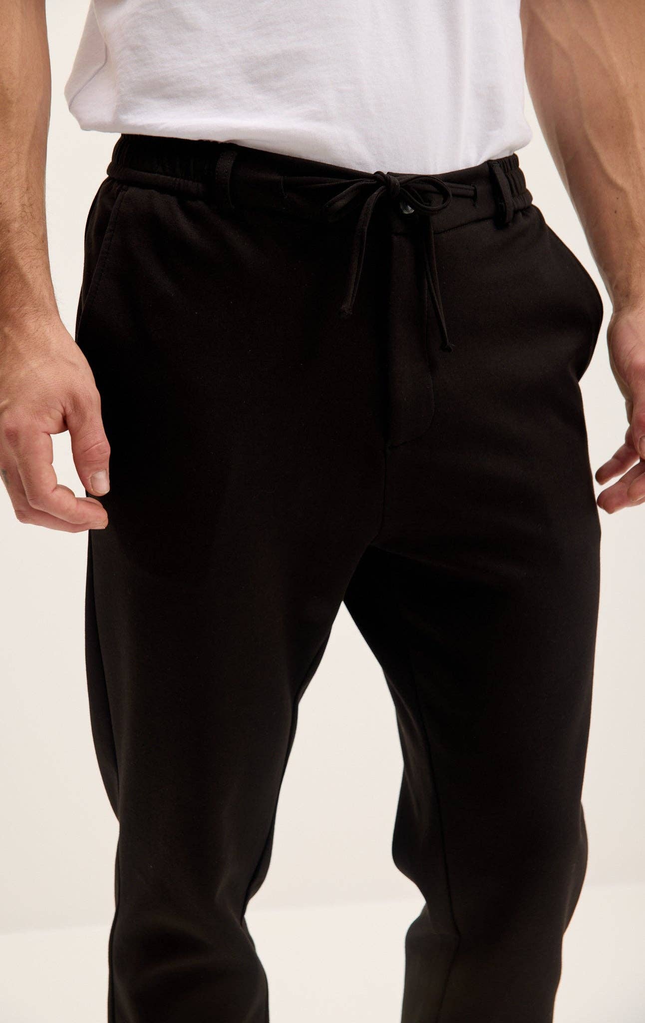 Tapered Drawstring Casual Pants