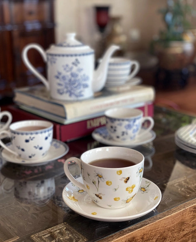 Tea With Honey Tea Cup W/ Saucer 400Ml-Tea Cup/Saucer-STP-Capacity 15.2 fl oz (450 ml) Diameter Saucer - 6.85" (17.4 cm)-Urbanheer