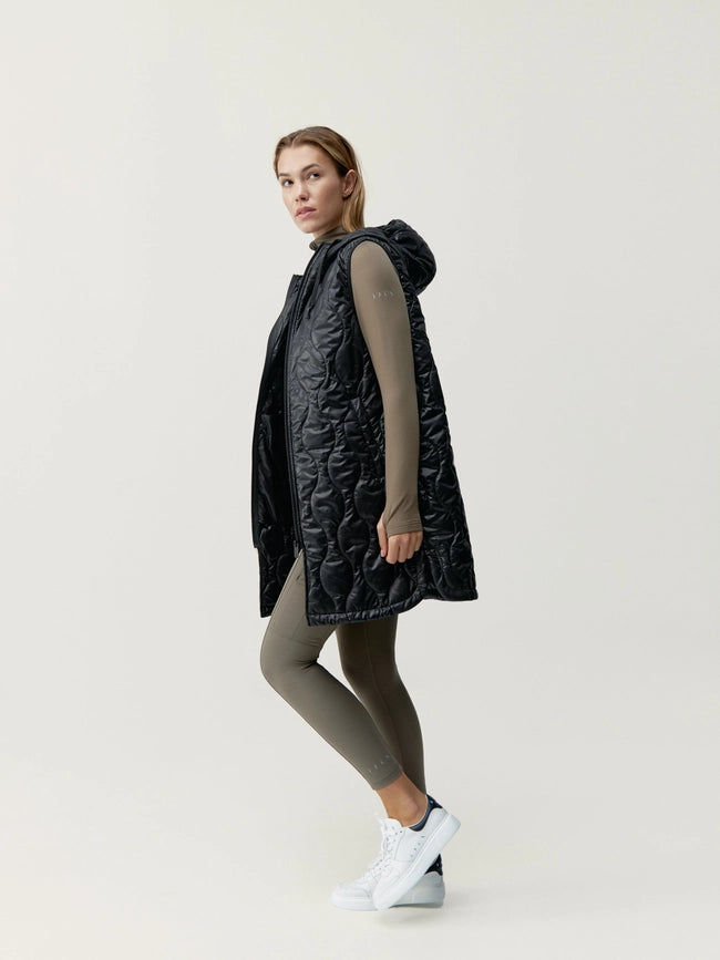 Tessa Black Vest-Vest-Born Living Yoga-S-Urbanheer