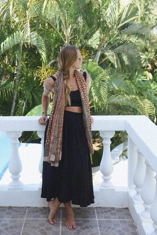 The Alba Skirt // Noir-Skirt-Beachwood-M/L-Urbanheer