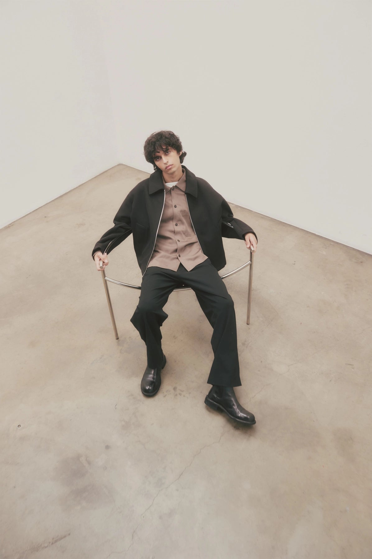 The Dennis Pants | Pleated Elastic Waist Barrel Trousers