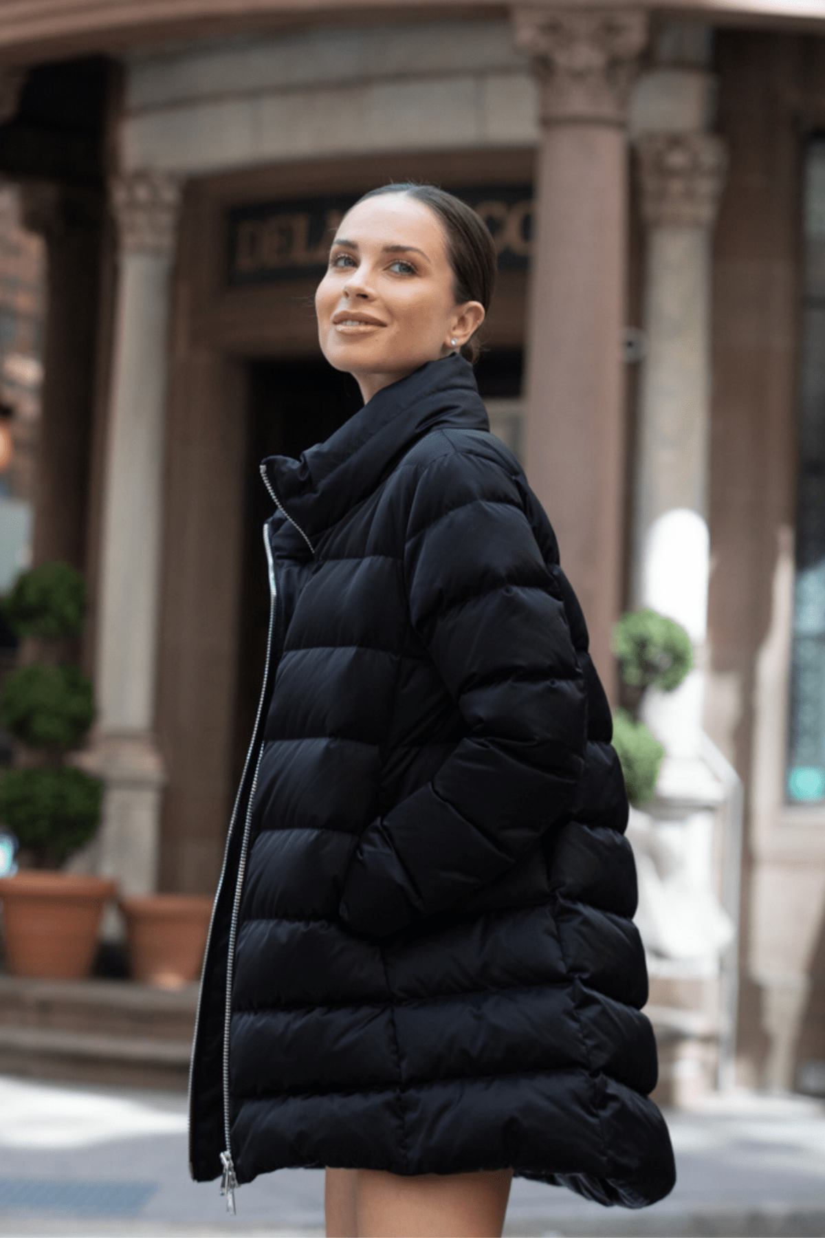 The Dorchester | Down Coat with Chunky Zipper | Midnight Black