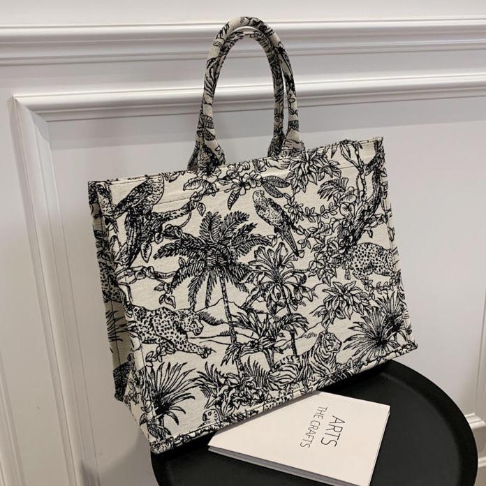 The Forbidden Tote Bag Black Large-Tote Bag-Blak Wardrob-Black-Large-Urbanheer