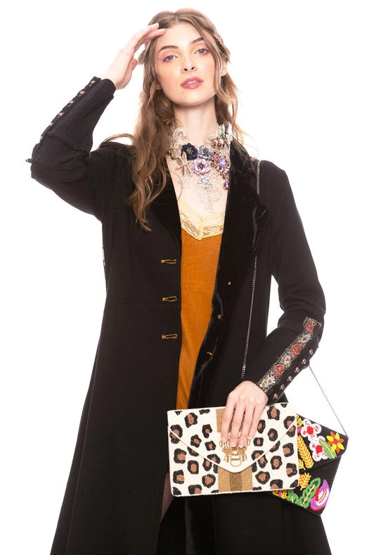 The Heart of Autumn Coat Black-Coat-Aratta-XS-Black-Urbanheer