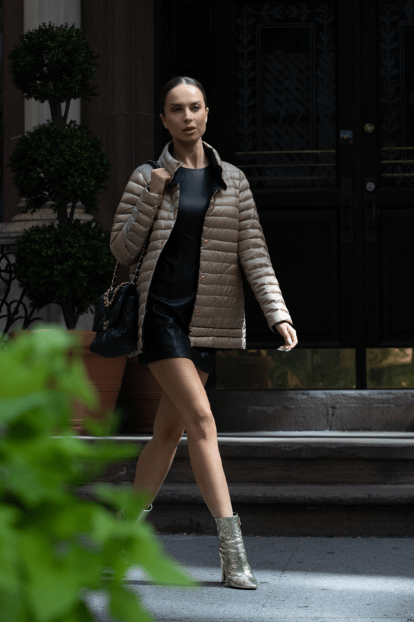 The Knightsbridge | Lightweight 2 in 1 Reversible Down Coat | Matte Black / Metallic Gold