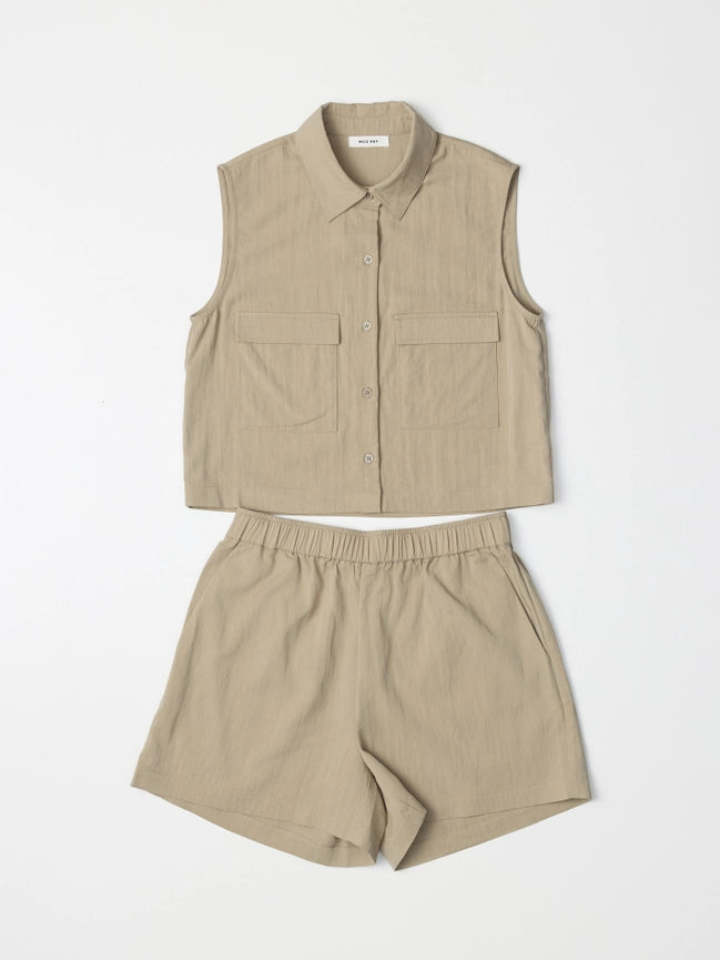 The Marion Top | Sleeveless Shirt with Cargo Pockets BEIGE-Top-MOD REF-S-BEIGE-Urbanheer