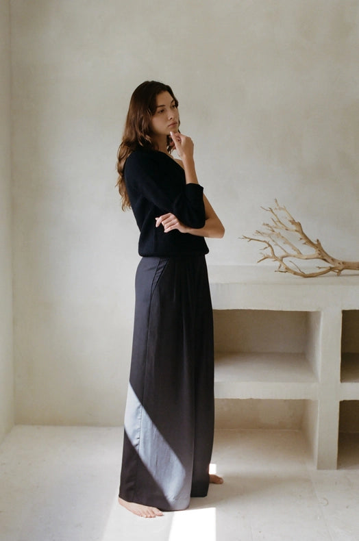 The Rania Top Black-TOP-By Together-S-Black-Urbanheer