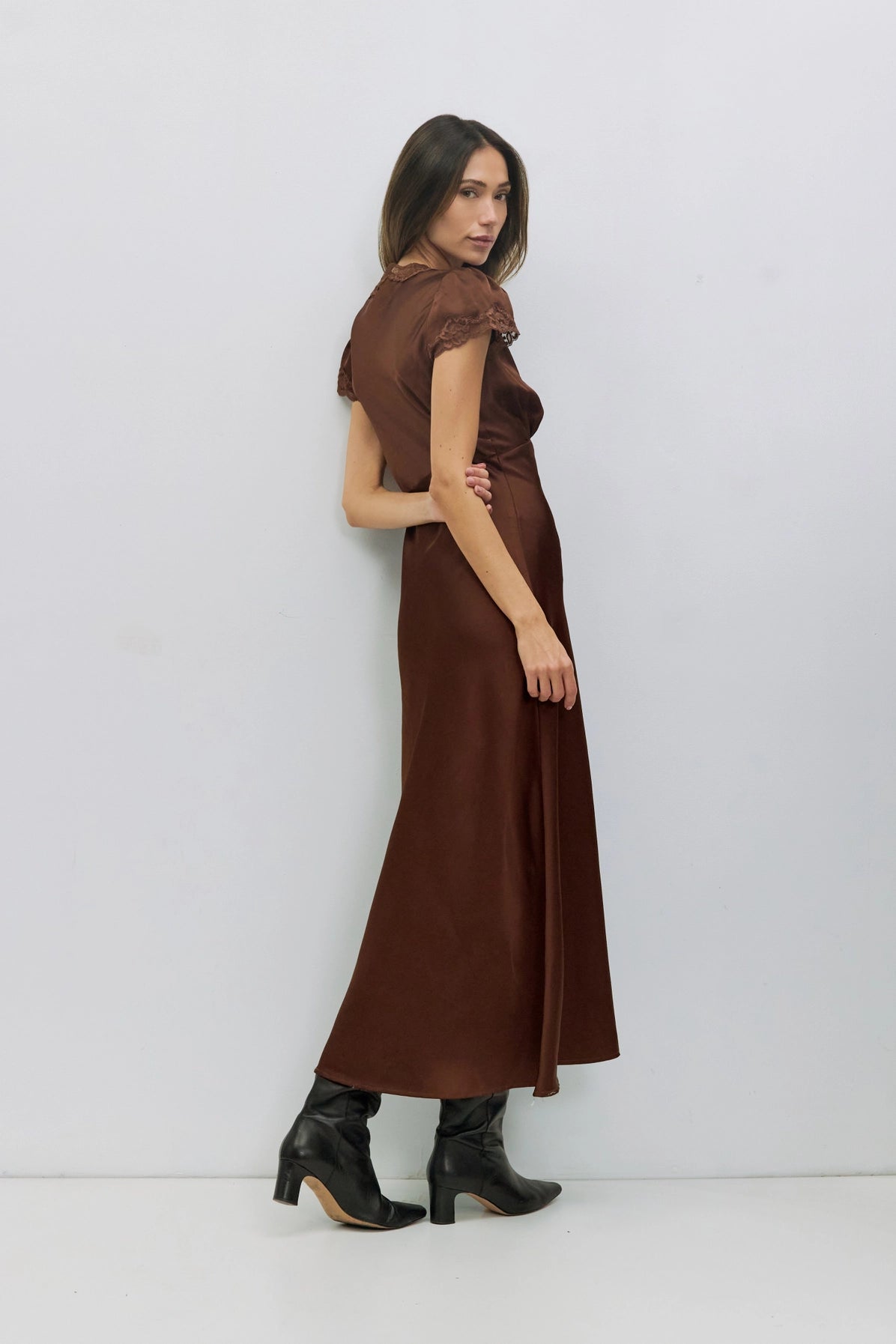 The Vivienne Dress | Lace Trim Satin Midi Dress from MOD REF exclusive Urbanheer The Vivienne Dress | Lace Trim Satin Midi Dress from MOD REF exclusive Urbanheer