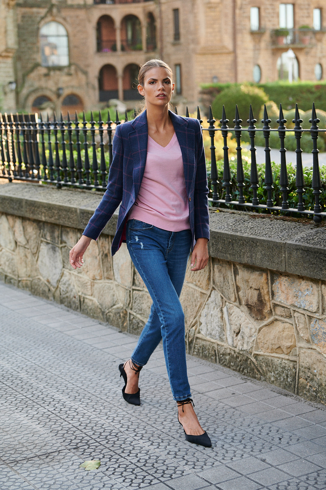 Timeless and elegant blazer EVELYN SLIM FIT BLUE-Blazers-Henry Arroway-XXS-BLUE-Urbanheer