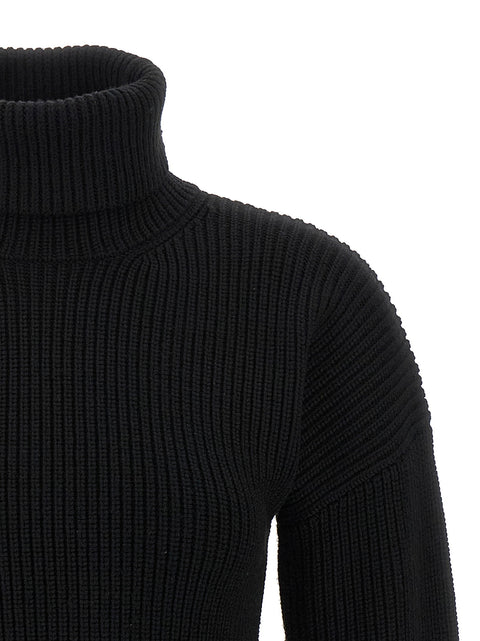 Toteme Ribbed Wool Turtleneck Sweater