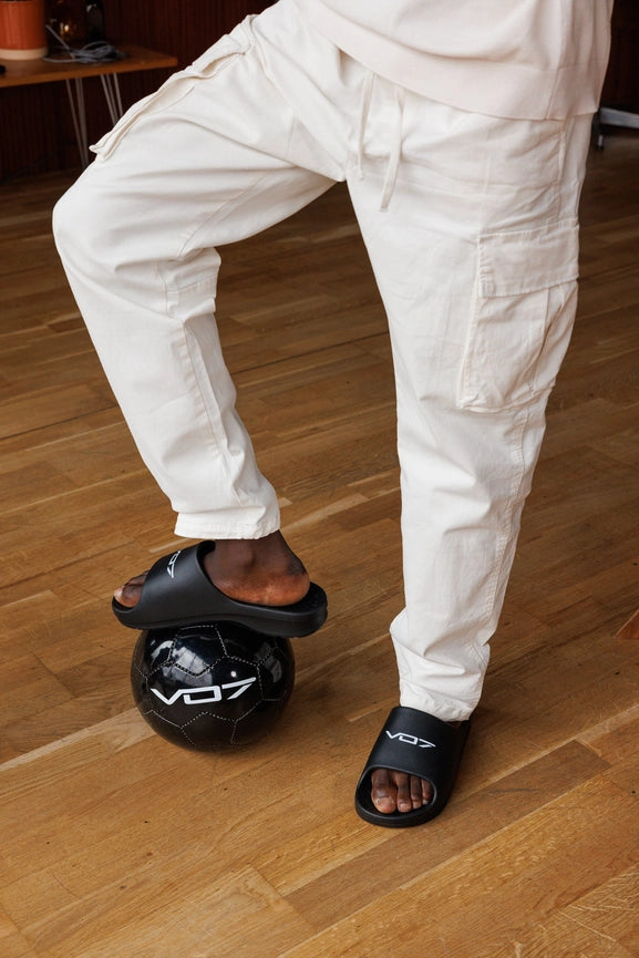 Totti Black-Sandals-VO7-40-Urbanheer