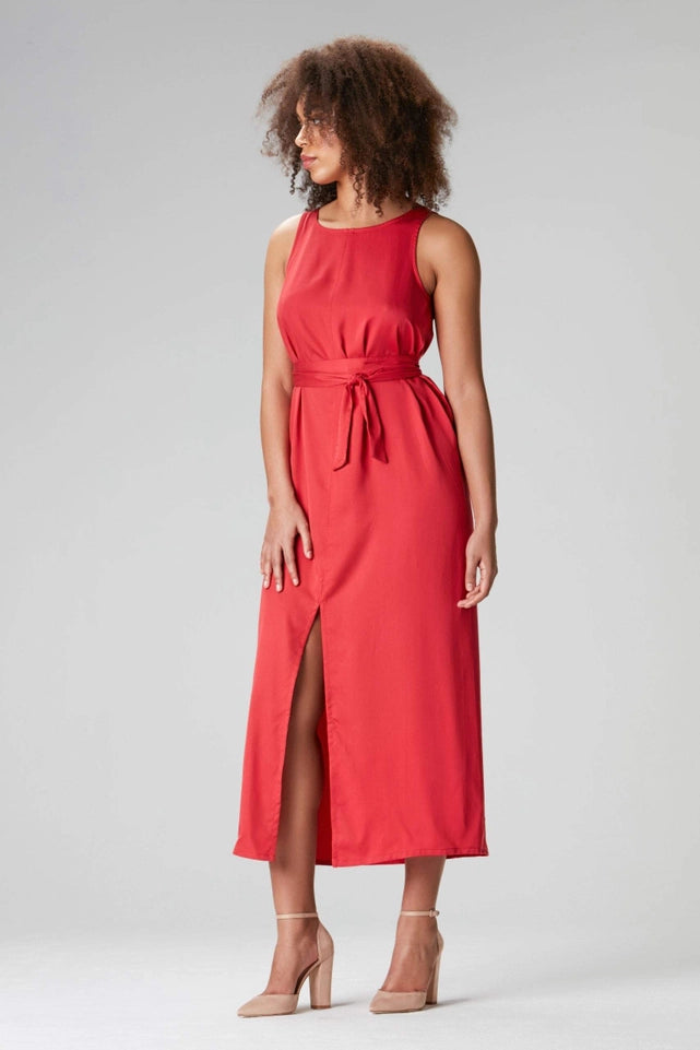 “Tulpina” Tencel Maxi Dress in Red-Dress-Studio Hertzberg-S-Urbanheer