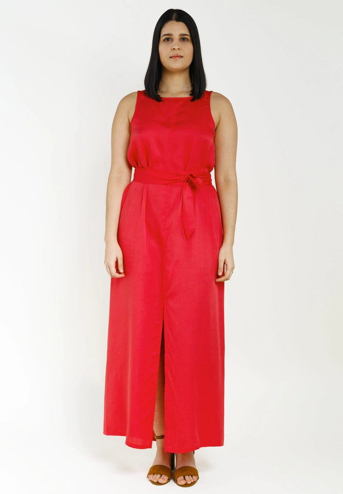 “Tulpina” Tencel Maxi Dress in Red-Dress-Studio Hertzberg-S-Urbanheer