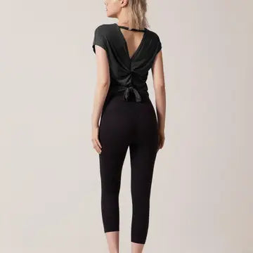 Twist Back Cut Out Short Sleeve Active Shirt