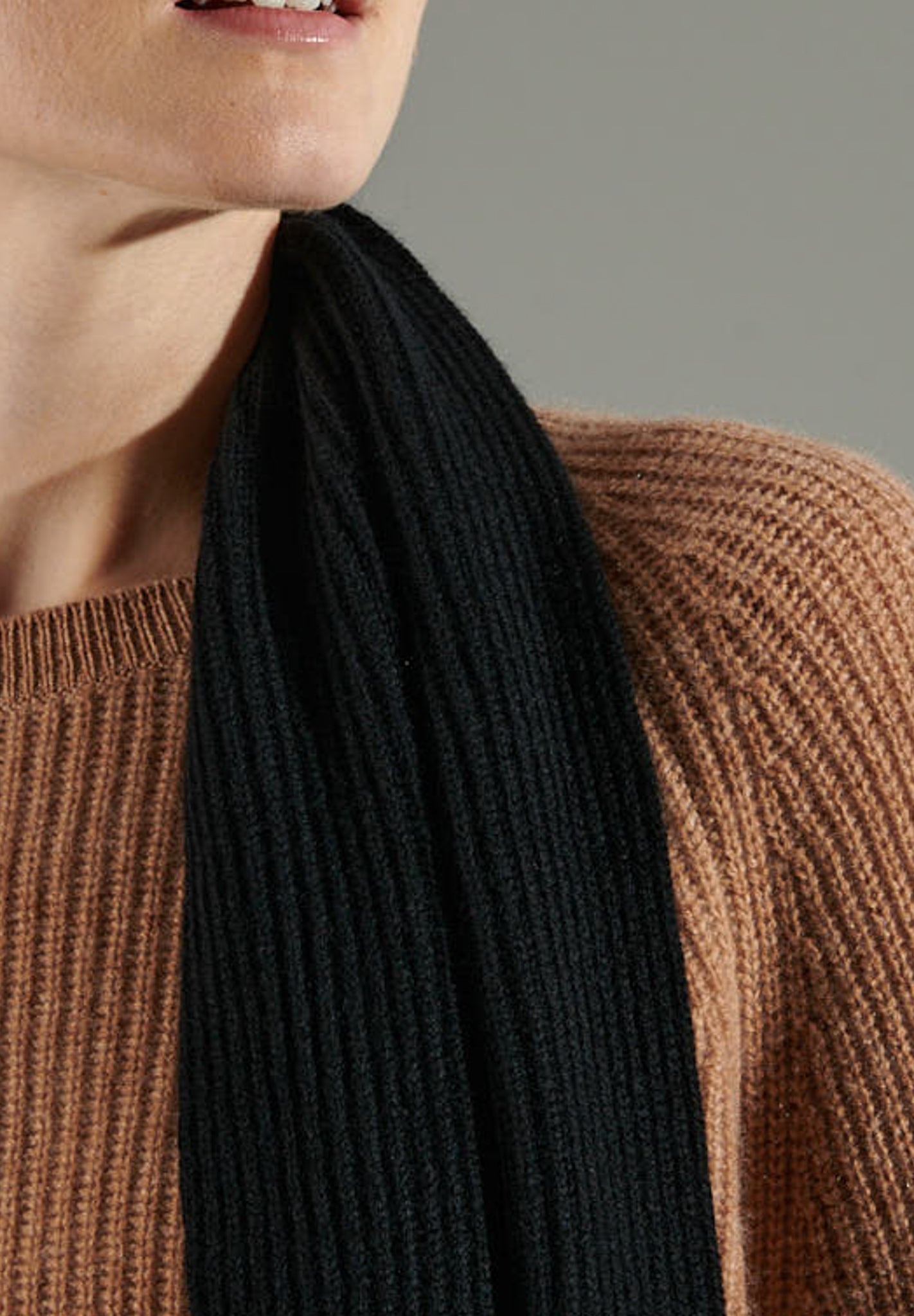 UNI 10 Echarpe côte anglaise 4 fils en cachemire noir-écharpe-Studio Cashmere8-TU-SC8-00845-noir-Urbanheer