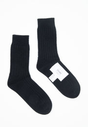 UNI 13 Chausettes en côte traditionnelle 4 fils en cachemire noir-chaussettes-Studio Cashmere8-TU-SC8-00841-noir-Urbanheer