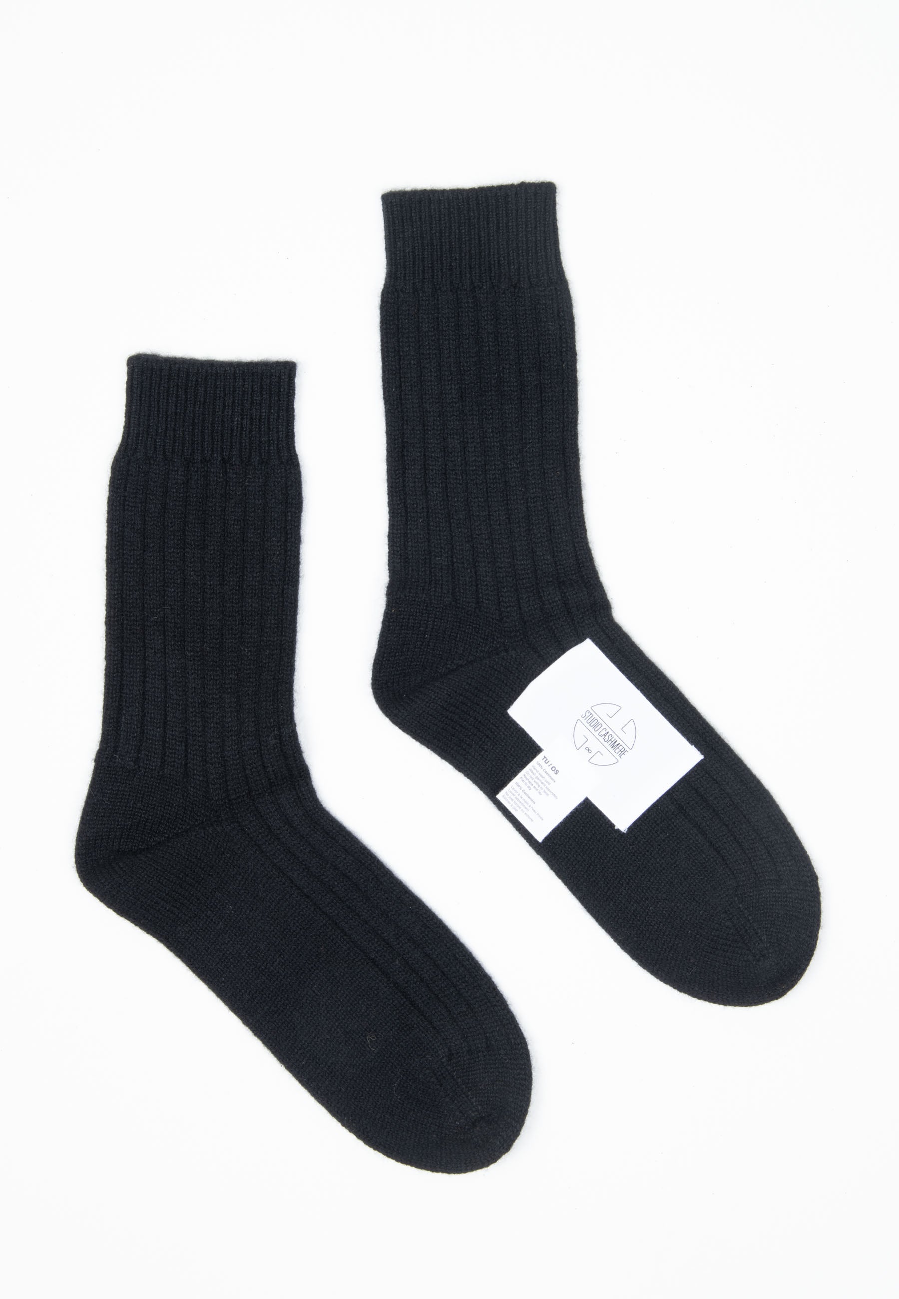 UNI 13 Chausettes en côte traditionnelle 4 fils en cachemire noir-chaussettes-Studio Cashmere8-TU-SC8-00841-noir-Urbanheer