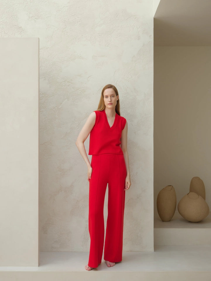 V-Neck Cashmere Blend Sleeveless Top Rosso-Top-LÈMME-S-Urbanheer