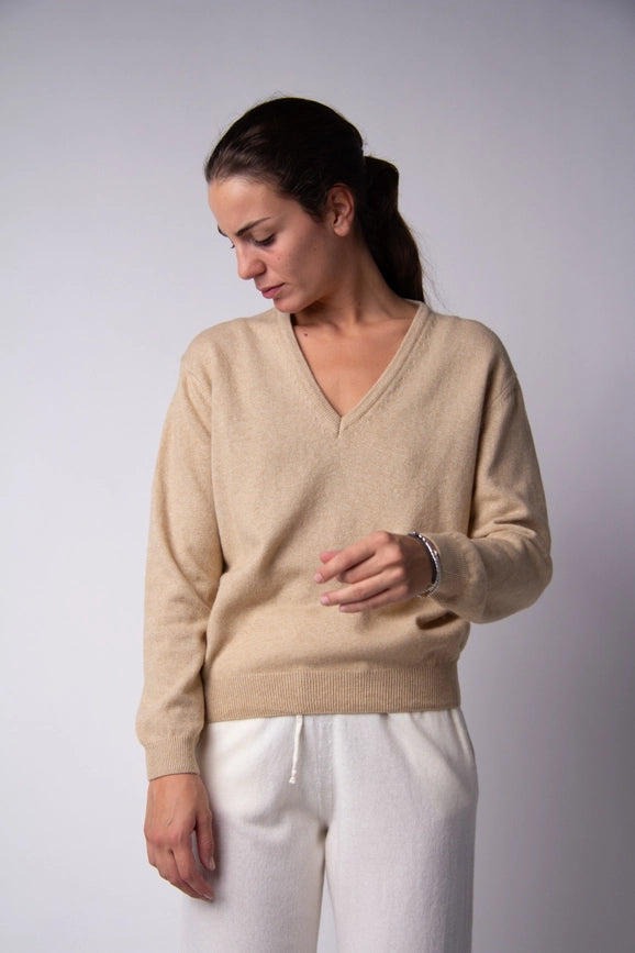 V-Neck Cashmere Blend Sweater Beige-Sweater-LÈMME-S-Urbanheer