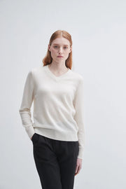 V-Neck Cashmere Sweater Ivory-Sweater-Pissenlit-S-Ivory-Urbanheer