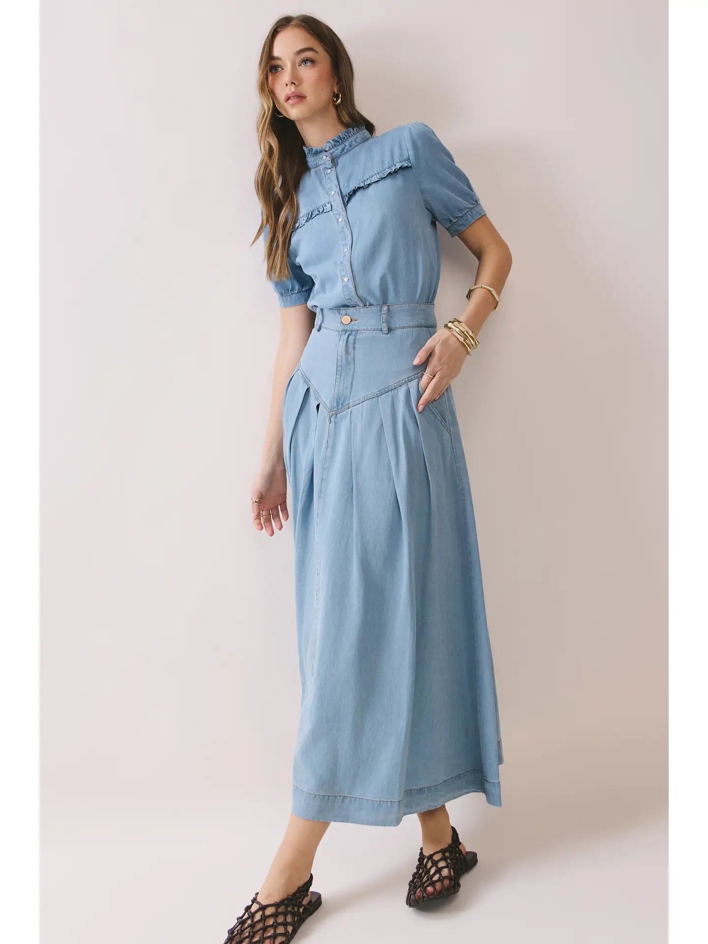 V Shaped Yoke Pleated Detail Denim Midi Skirt