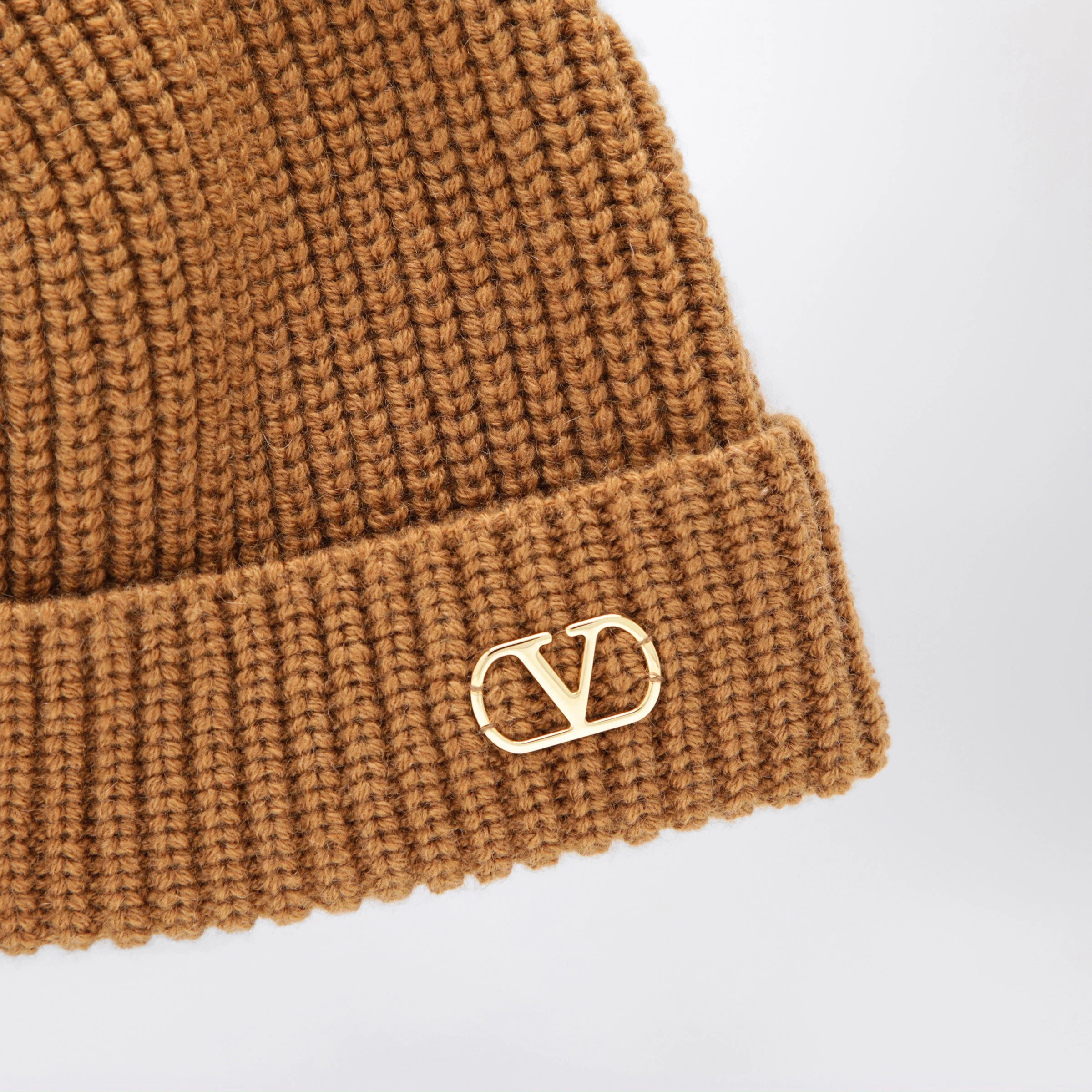 Valentino Camel Vlogo Signature cashmere beanie