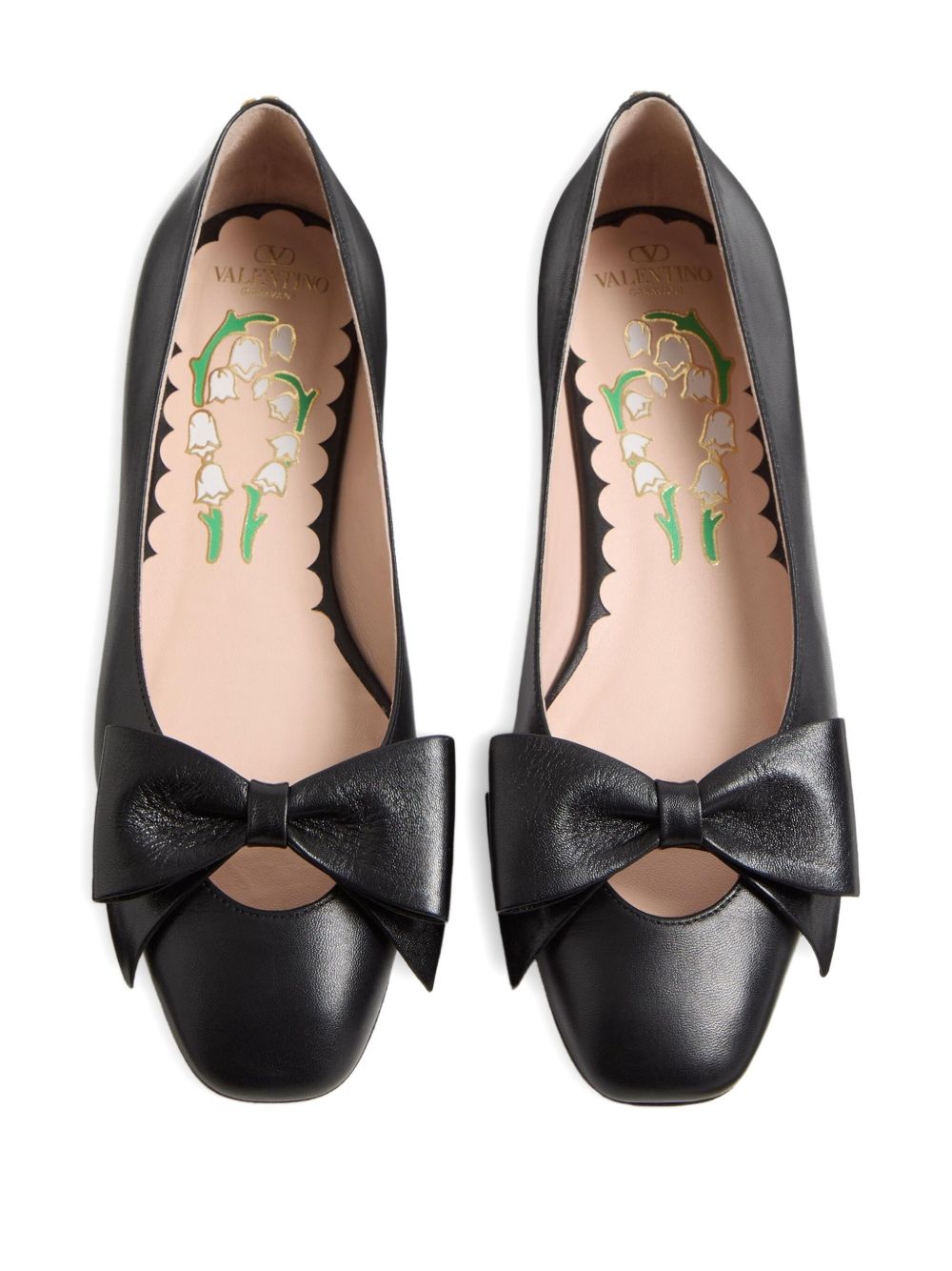 Valentino Garavani Flat shoes Black
