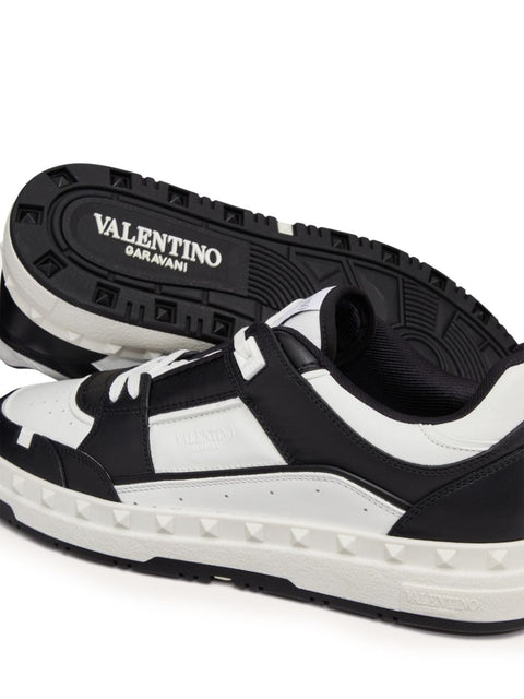 Valentino Garavani Low Top Freedots Sneaker In Calfskin