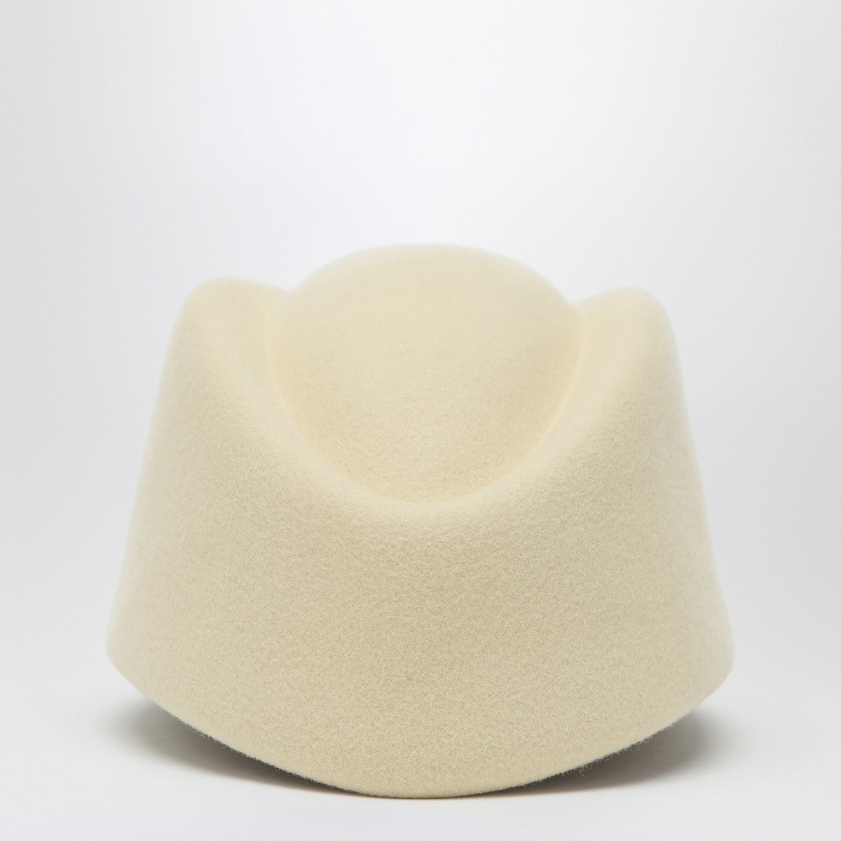 Valentino Garavani Vlogo Signature hat in cream colour wool