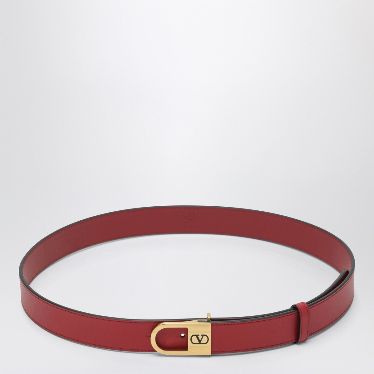 Valentino Garavani Volgo Signature red belt