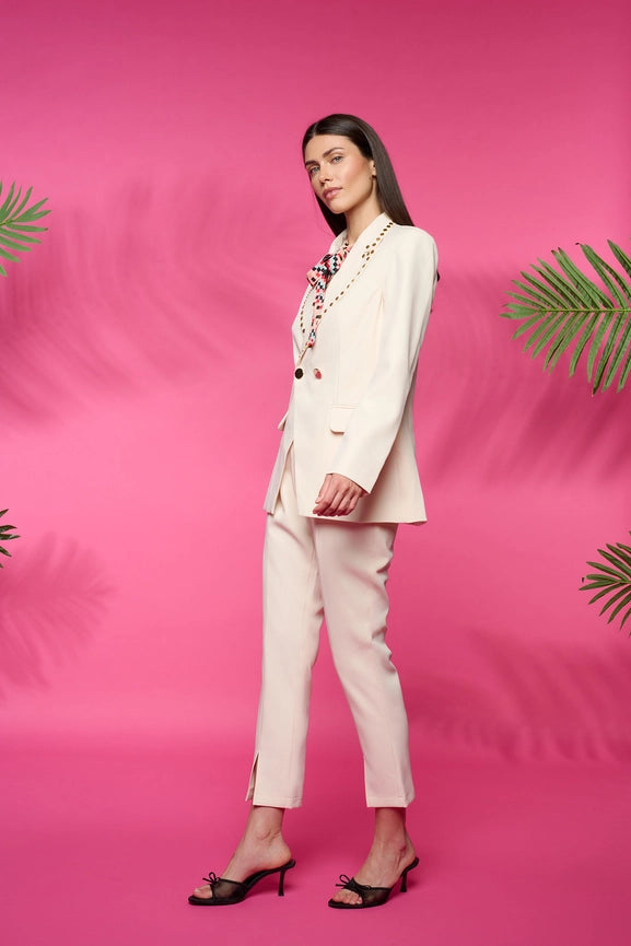 Vegas Jacket-Jacket-Minueto-L-Cream-Urbanheer