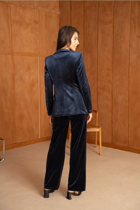 Velvet Fitted Velvet Blazer with Visible Stitching At the Collar