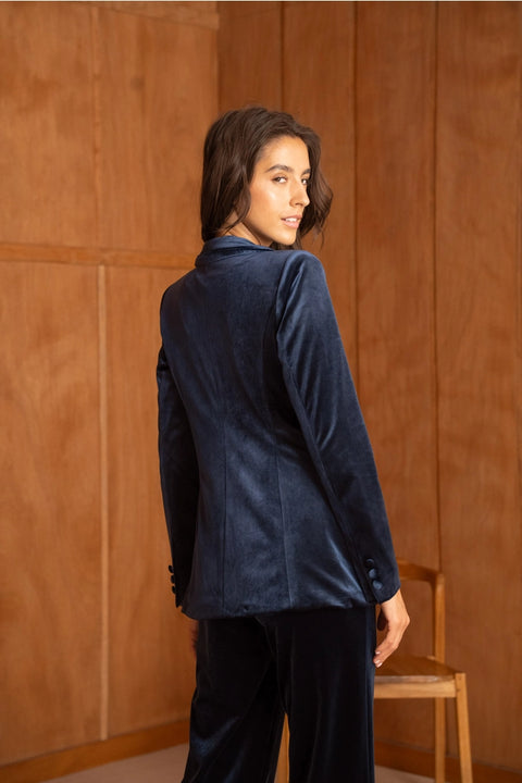 Velvet Fitted Velvet Blazer with Visible Stitching At the Collar