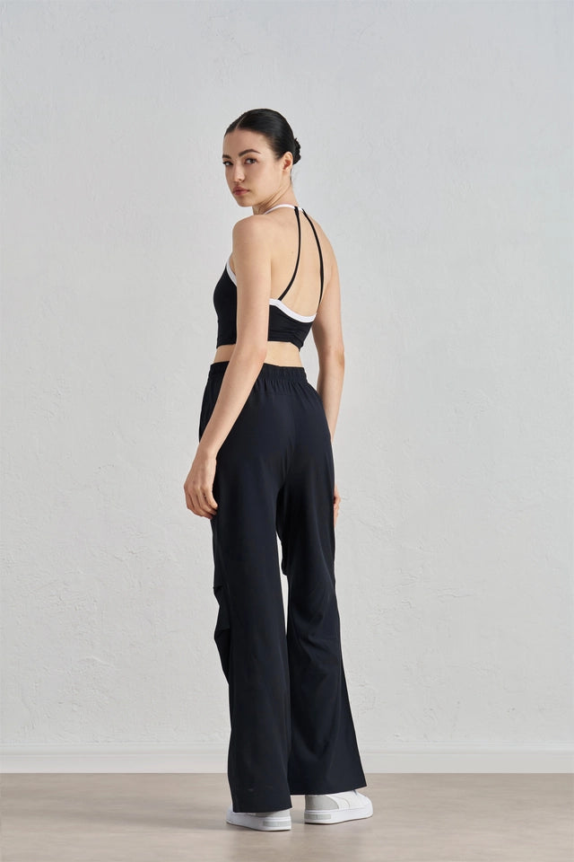 Viola Color Contrast Triangle Strap Back Sports Bra Black-Sports Bra-91thelabel-S-Black-Urbanheer