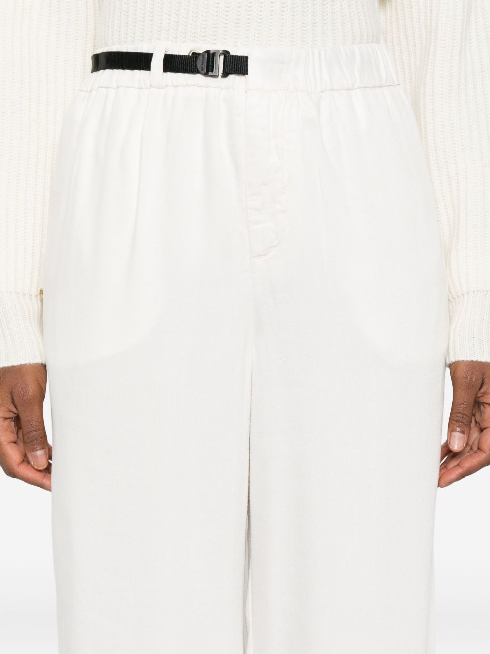 WHITE SAND Trousers Cream