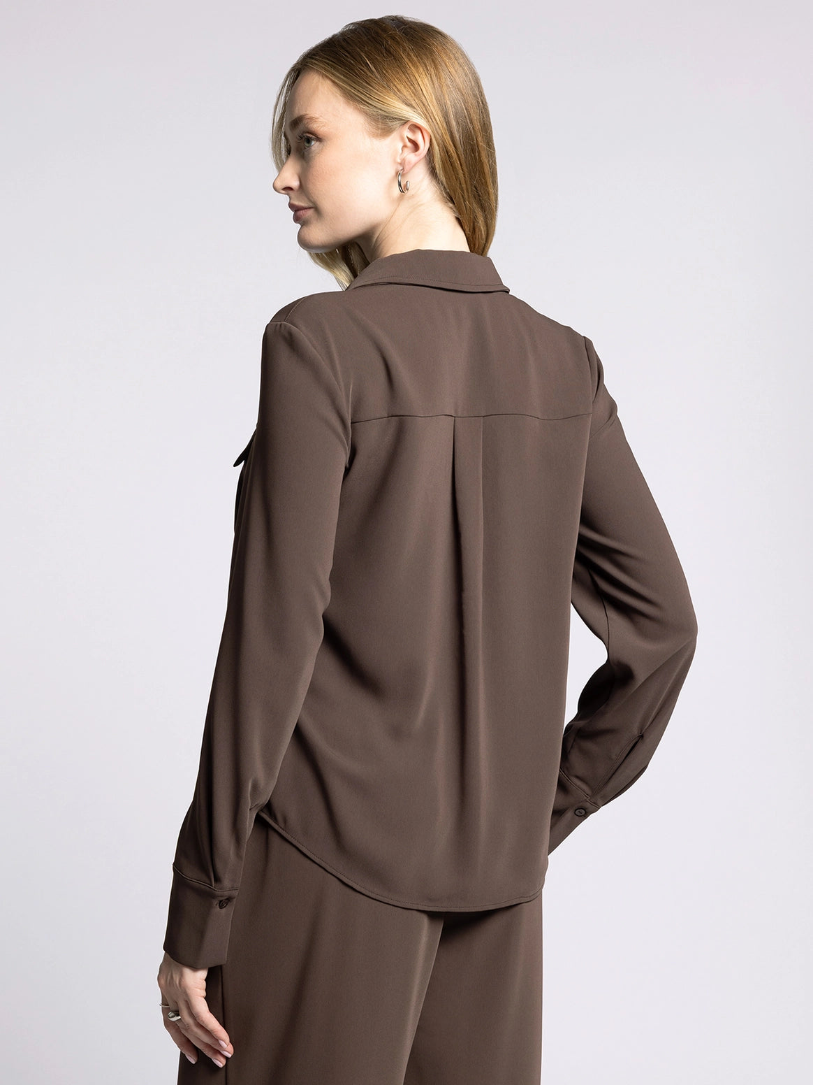 Weekend Collared Button Down Shirt - Janessa Shirt