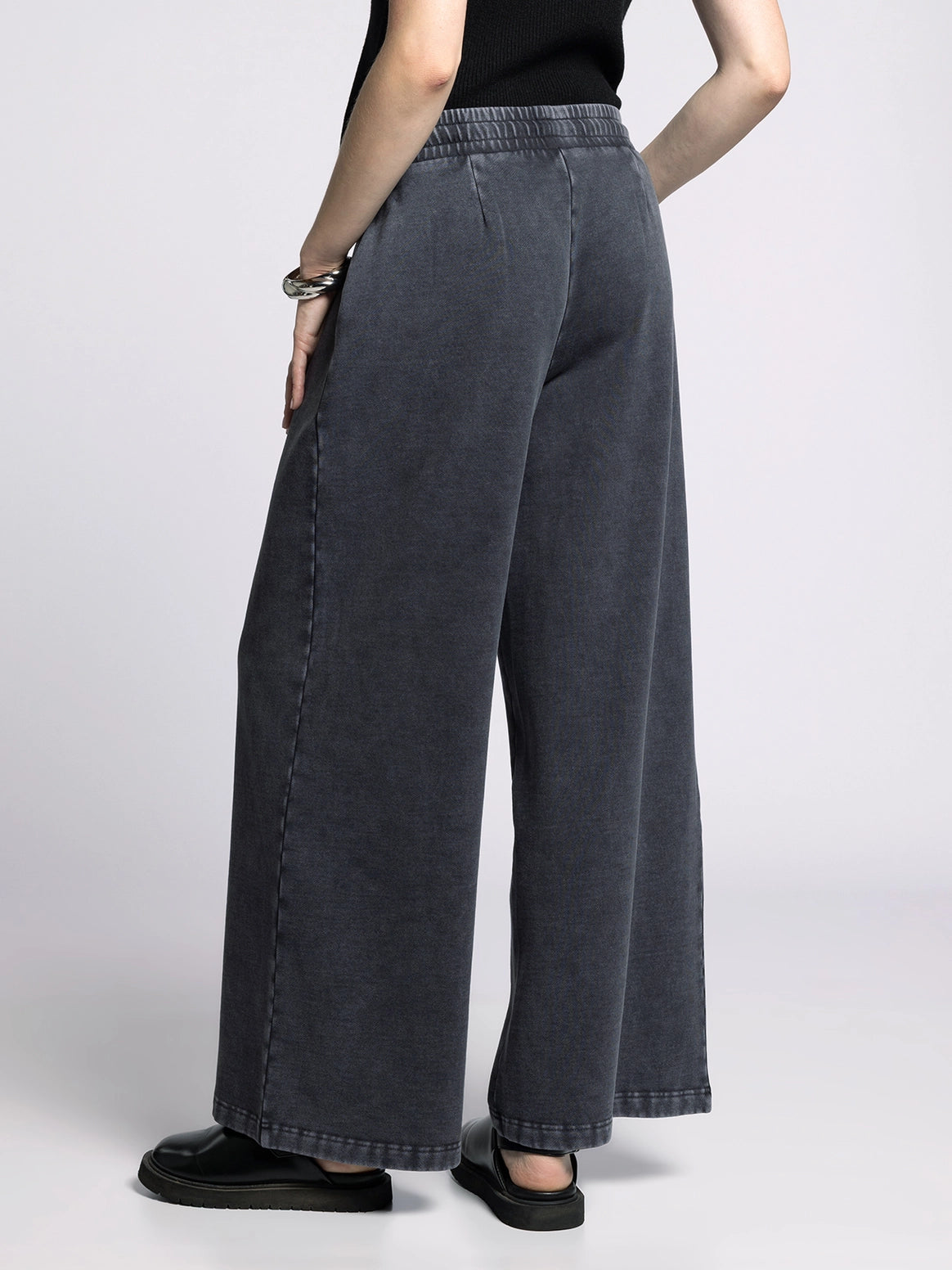 Weekend Wide Leg Pants - Carmelle Pants