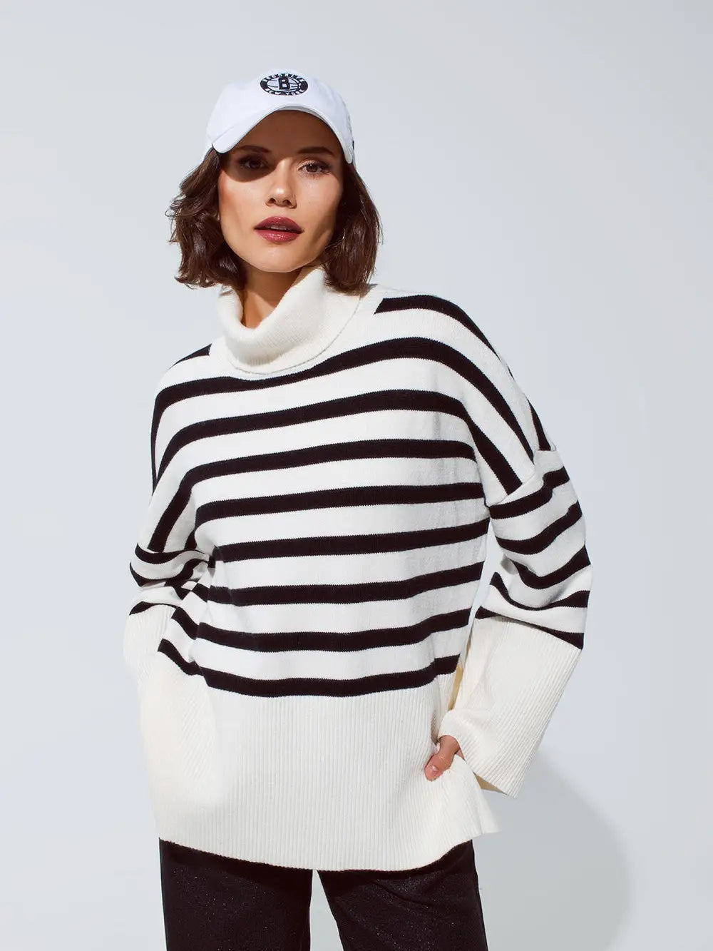 White Oversized Trutleneck Sweater with Black Stripes and Splits On the Side