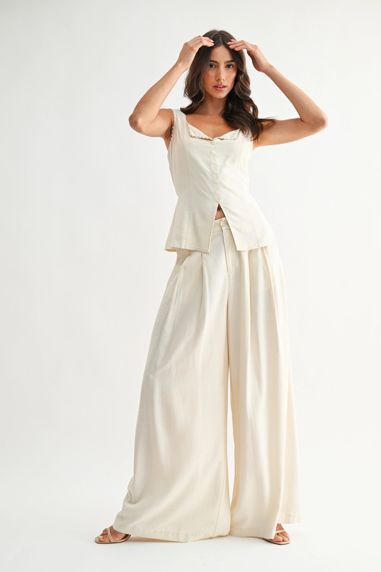 Wide-Leg Pleated Trousers