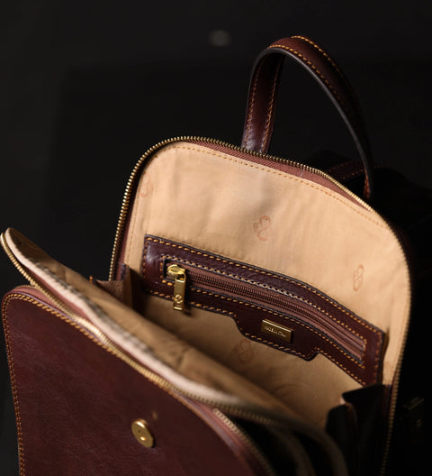 Women's Convertible Leather Backpack Shoulder Bag - Clarissa