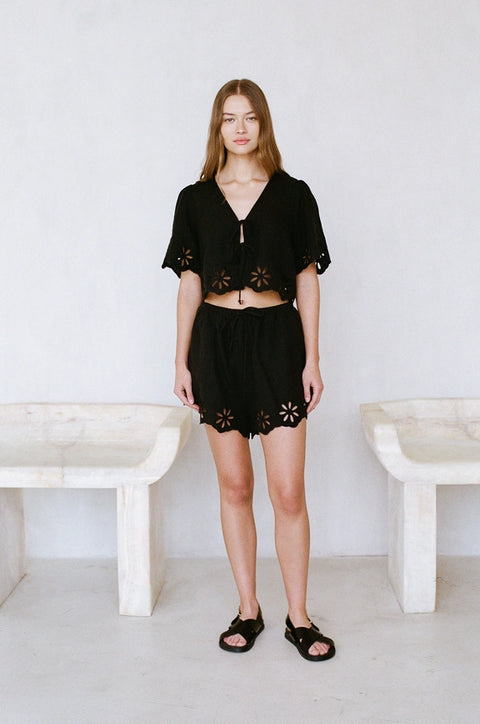 Woven Linen Tencel Flower Embroidery Elastic Waist-Shorts-a.ren-XS-Black-Urbanheer