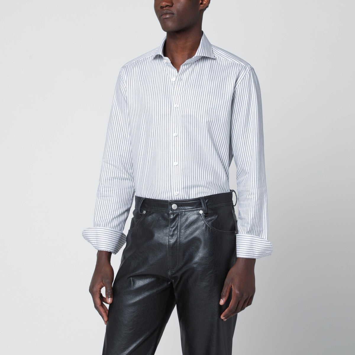 XACUS White striped Travel shirt Tailor Fit