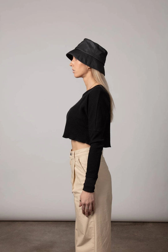 Black Beverley Cropped Knit-Wolfe Co. Apparel and Goods®-Urbanheer
