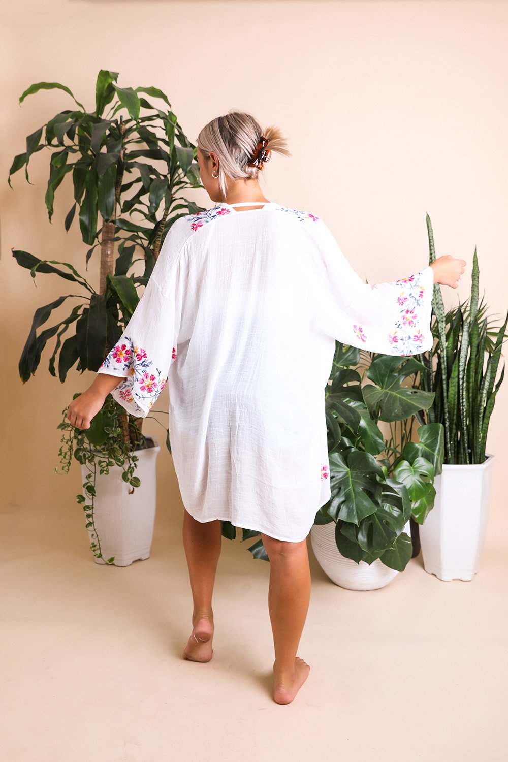 Lightweight Anemone Embroidered Kimono-Periwinkle Aether-One Size-Navy-Urbanheer