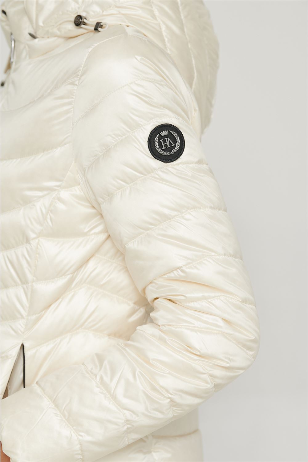 CRIS Halley Lightweight Women Puffer Jacket-Clothing - Women-Henry Arroway-NACAR-XS-Urbanheer