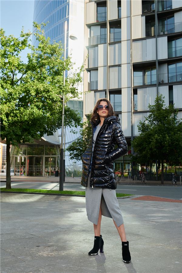 CRIS Halley Lightweight Women Puffer Jacket-Clothing - Women-Henry Arroway-NACAR-XS-Urbanheer