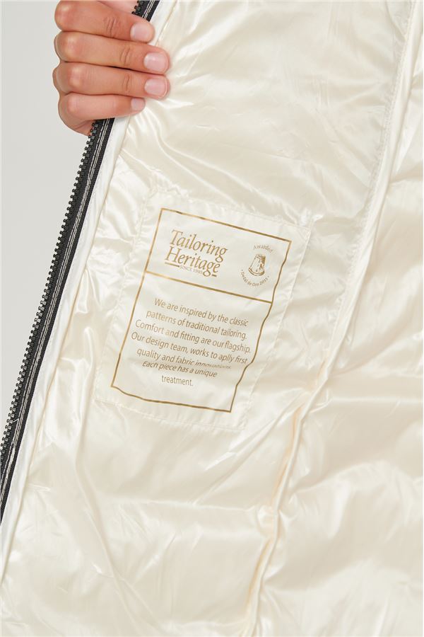 CRIS Halley Lightweight Women Puffer Jacket-Clothing - Women-Henry Arroway-NACAR-XS-Urbanheer