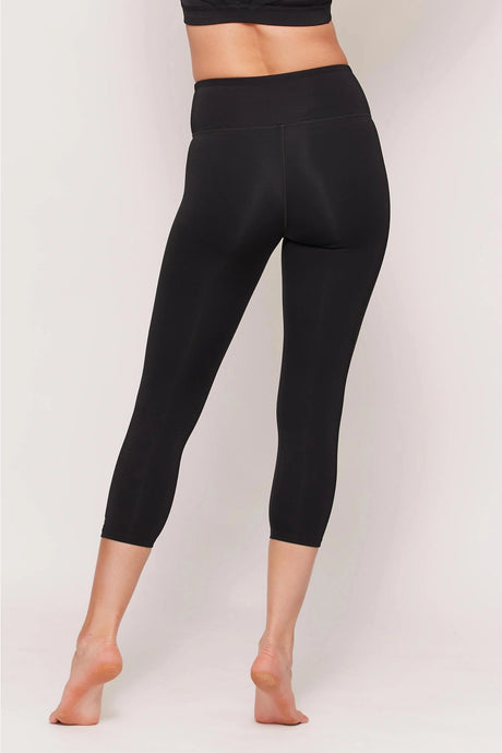 High-waisted, cropped legging